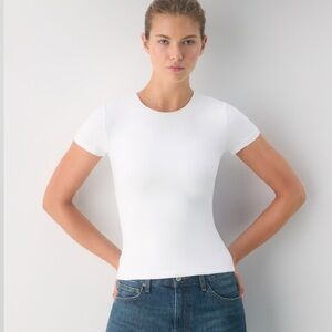 Babaton Original Contour Marvel T-Shirt